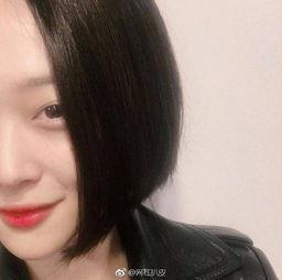 网红美允儿,时尚穿搭与魅力四溢的网红生活