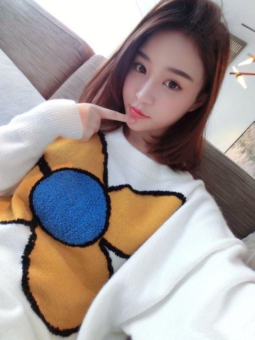 雪梨网红个人身高,身高与魅力并存的时尚达人